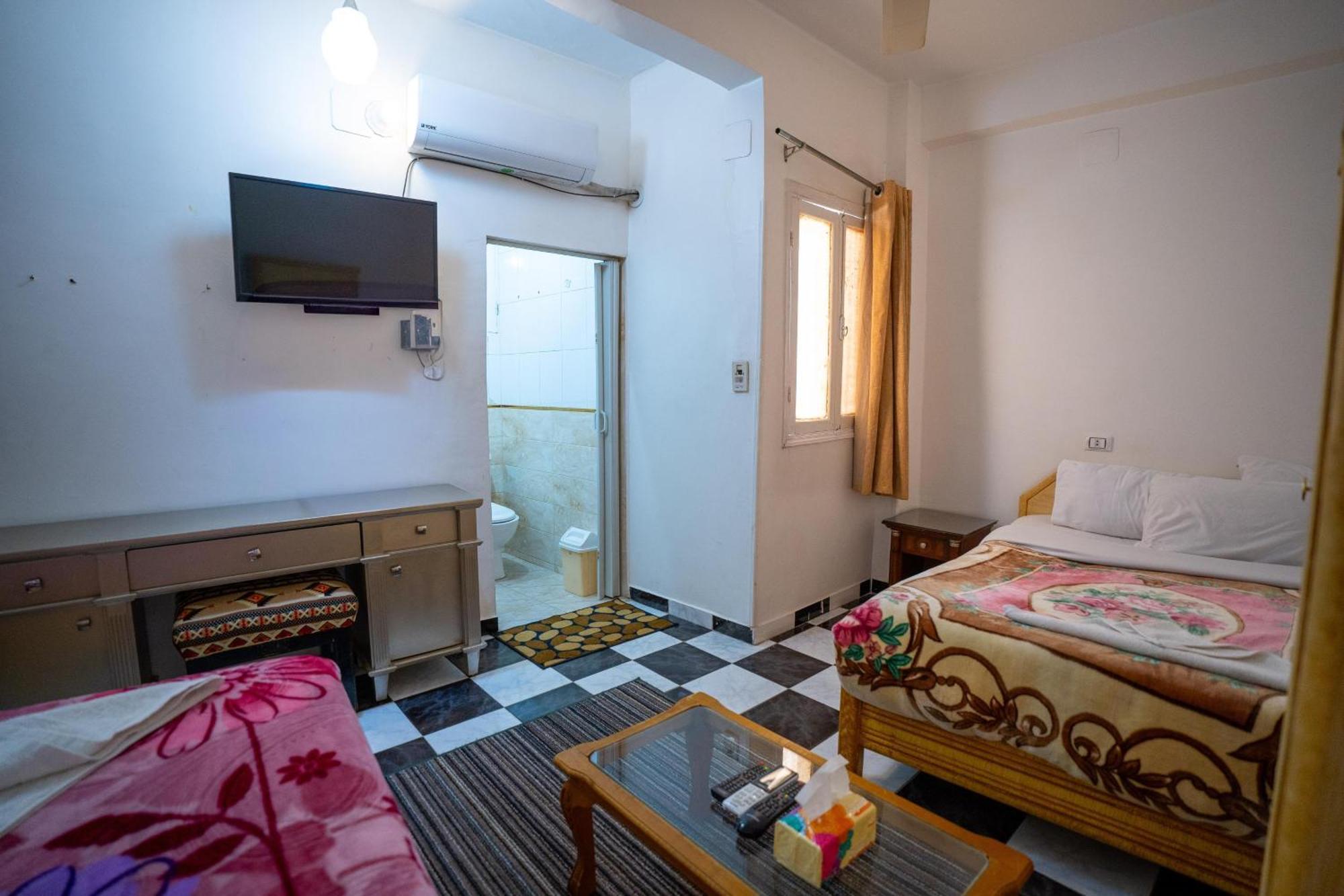 Venus Hotel Luxor 日本人 大歓迎 Eksteriør bilde