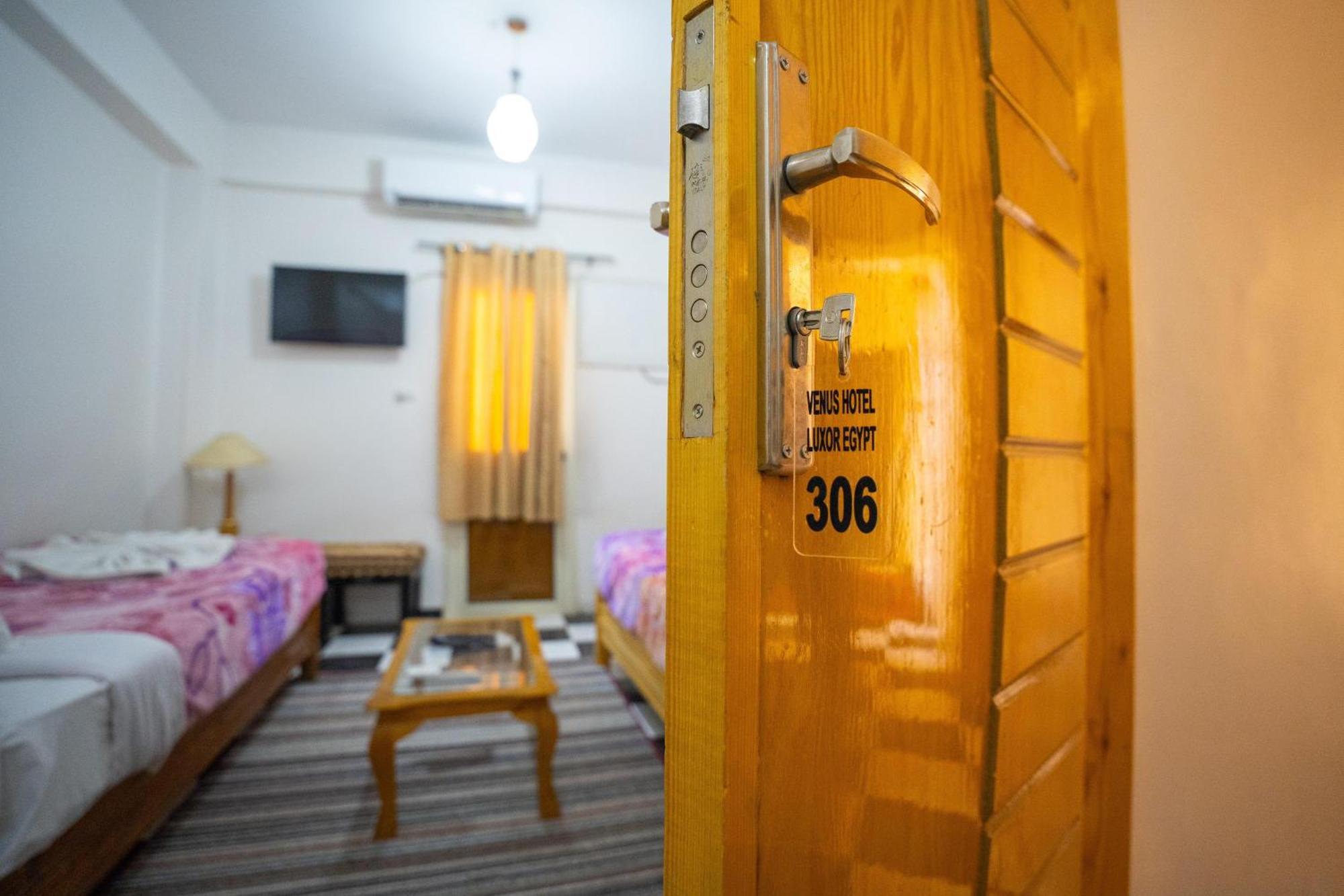 Venus Hotel Luxor 日本人 大歓迎 Eksteriør bilde